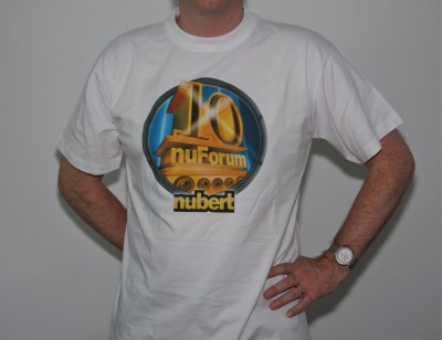 Foto nuForum T-Shirt.jpg