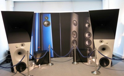 Magico.JPG (288.34 KiB) 1248 mal betrachtet Magico Ultimate III (im Hintergrund nur Fotos)