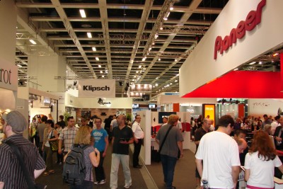 Blick in die Hallen.JPG
