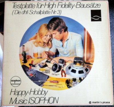 happy hobby, nun digital und ich verstehe <br /><br />nur "Bahnhof" komme noch aus der "Klanfarbengeneration"<br /><br />hell /dunkel mehr war nicht drinn.