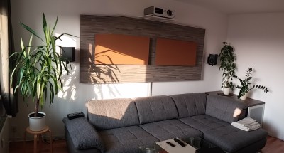 11 - Panorama-Couch.jpg